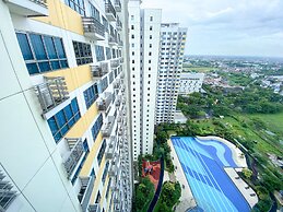 Restful And Functional Studio Apartment At Springlake Summarecon Bekas