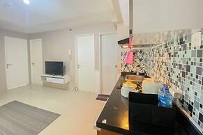 Nice Comfortable 2Br Apartment At Bassura City