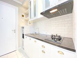 Nice Studio Room At Grand Asia Afrika Apartment