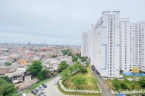 Beautiful And Cozy 2Br Bassura City Apartment