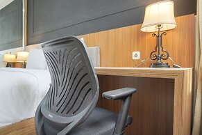 Minimalist And Comfort Stay Studio Room At Signature Park Grande Apart