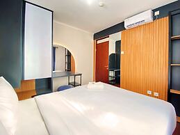 Nice 2Br At Gateway Pasteur Apartment