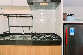 Good Deal And Simply Look Studio Room At Transpark Bintaro Apartment