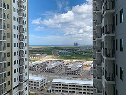 Compact Studio (No Kitchen) At Osaka Riverview Apartment Pik 2