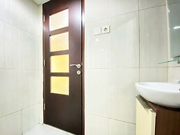 Best Location Studio At Tamansari La Grande Apartment