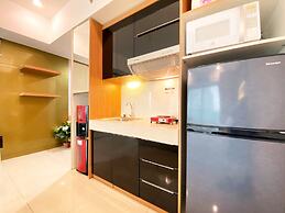 Best Location Studio At Tamansari La Grande Apartment