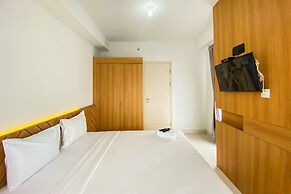 Comfort 1Br At Patraland Urbano Apartment