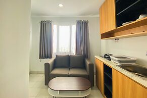 Comfort 1Br At Patraland Urbano Apartment