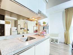 Homey and Cozy 1BR Apartment at Harvard Jatinangor