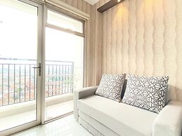 Chic And Cozy 2Br At Mekarwangi Square Cibaduyut Apartment