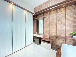 Chic And Cozy 2Br At Mekarwangi Square Cibaduyut Apartment