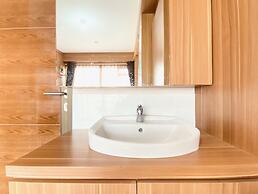 Strategic 2Br Apartment At Gateway Pasteur