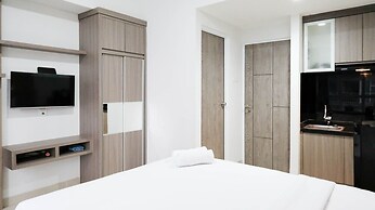 Homey And Compact Studio Apartment At Taman Melati Surabaya