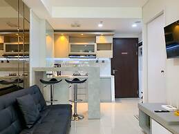 Comfort And Enjoy Living 2Br At Daan Mogot City Apartment