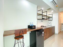 Minimalist And Strategic Studio Apartment At Grand Kamala Lagoon