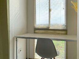 Studio With Minimalist Design Tokyo Riverside Pik 2 Apartment