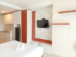 Elegant And Minimalist Studio At Mataram City Apartment