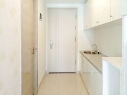 Elegant And Minimalist Studio At Mataram City Apartment