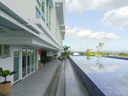 Elegant And Minimalist Studio At Mataram City Apartment