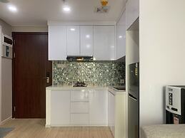 Nice And Strategic 2Br At 16Th Floor Daan Mogot City Apartment