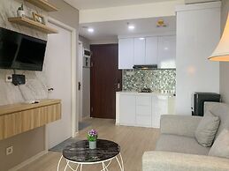 Nice And Strategic 2Br At 16Th Floor Daan Mogot City Apartment