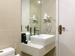 Nice And Strategic 2Br At 16Th Floor Daan Mogot City Apartment