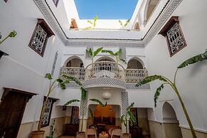 Riad Les Etoiles Berbères & SPA