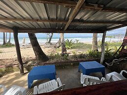 Hill Myna Beach Cottages