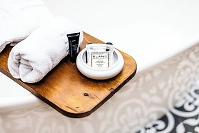 Zion Bubble Glamping