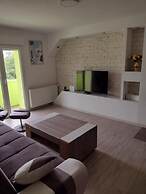 Family Nest Lika Relax