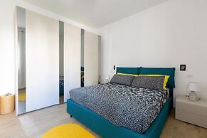 3136 Station House by Barbarhouse