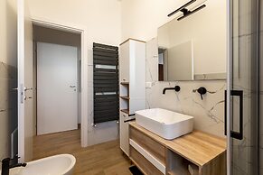 3136 Station House by Barbarhouse