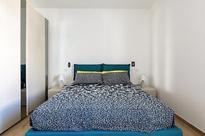 3136 Station House by Barbarhouse