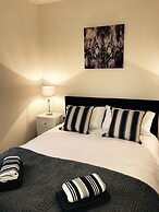 Remarkable 3-bed Cottage in Moka, Mauritius