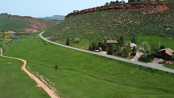 Amazing Sunsets, Biking, Boating and More at the Horsetooth Stoop!