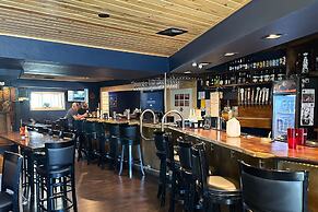 Amazing Sunsets, Biking, Boating and More at the Horsetooth Stoop!