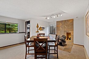 Amazing Sunsets, Biking, Boating and More at the Horsetooth Stoop!