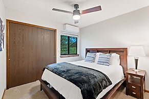 Amazing Sunsets, Biking, Boating and More at the Horsetooth Stoop!