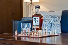 Amazing Sunsets, Biking, Boating and More at the Horsetooth Stoop!