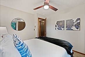 Amazing Sunsets, Biking, Boating and More at the Horsetooth Stoop!