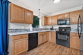 Amazing Sunsets, Biking, Boating and More at the Horsetooth Stoop!