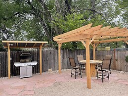 Charming Bungalow With Hot Tub, Fire Pit & Bikes