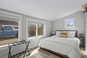 Charming Bungalow With Hot Tub, Fire Pit & Bikes