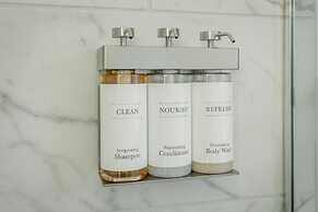 The Lodge at Lookout Mountain