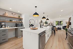 Elegant Old Town Charm – Walk to Csu and Downtown