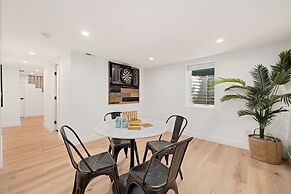 Elegant Old Town Charm – Walk to Csu and Downtown