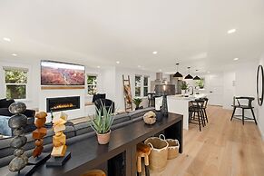 Elegant Old Town Charm – Walk to Csu and Downtown