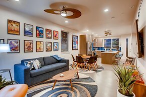 Elegant Townhome Near Old Town, Breweries and River!