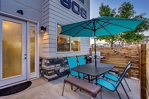 Elegant Townhome Near Old Town, Breweries and River!