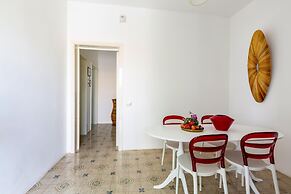 3137 Villetta Velia by Barbarhouse